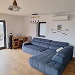 Βίλα Balaton House *